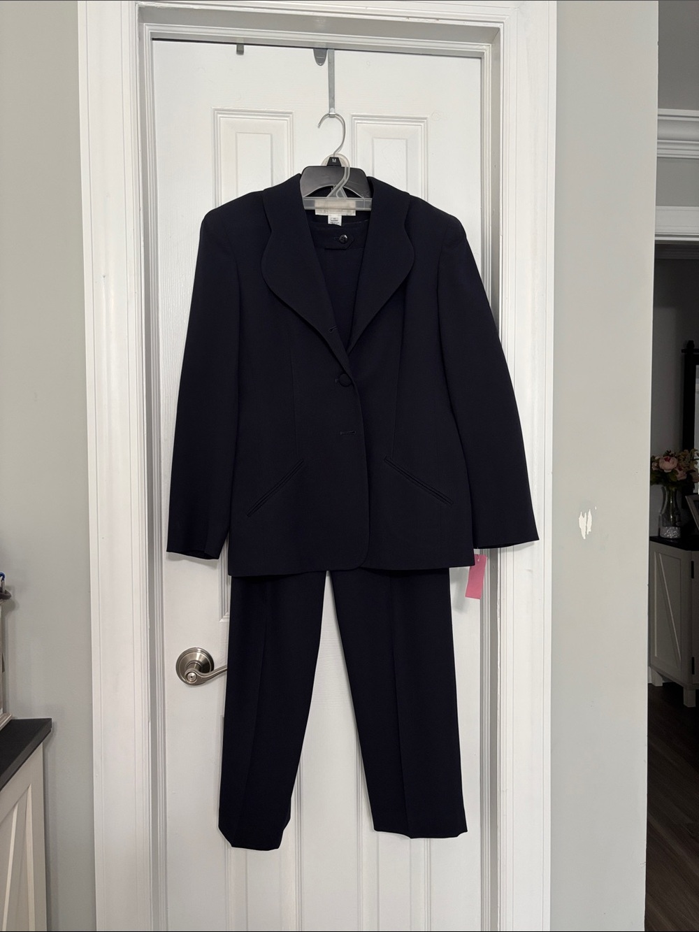 Jones New York Women's Navy Blue Pant Suit